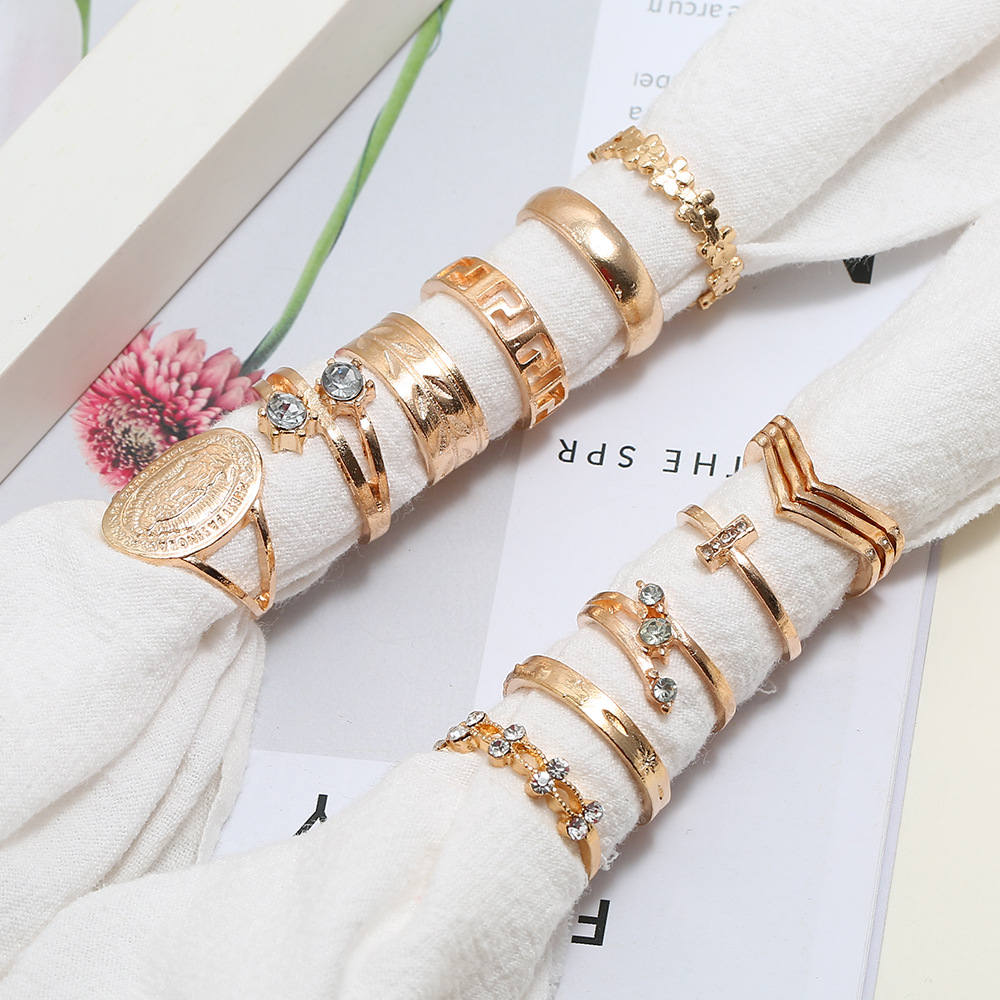 Our Lady of Diamonds Concise Pattern 13-piece Ring Ring