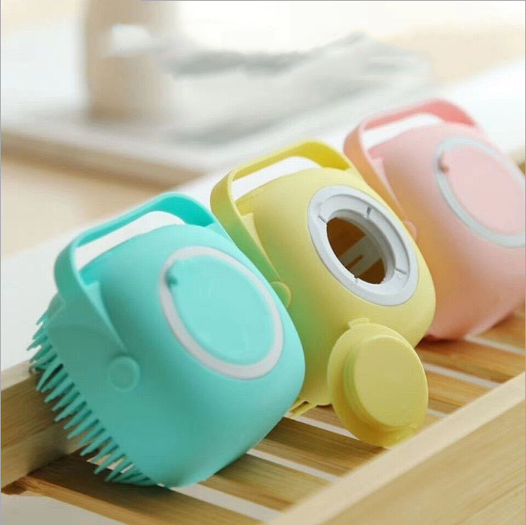 Brosse de bain massage multifonction en silicone 4