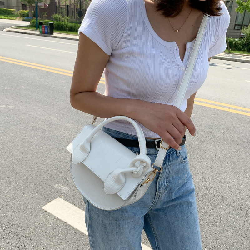 All-match texture one-shoulder portable saddle bag