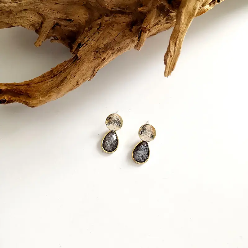 Simple temperament drop grey white earrings