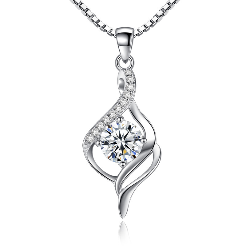 Elegant And Feminine Sterling Silver S925 Pendant Necklace