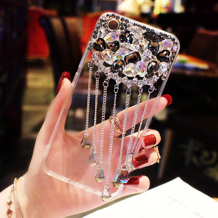 Luxury tassel rhinestone phone case - Image 2
