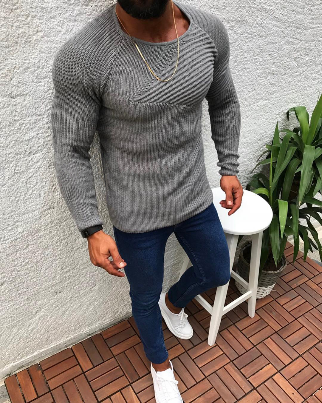 Long Sleeve Round Neck Pullover