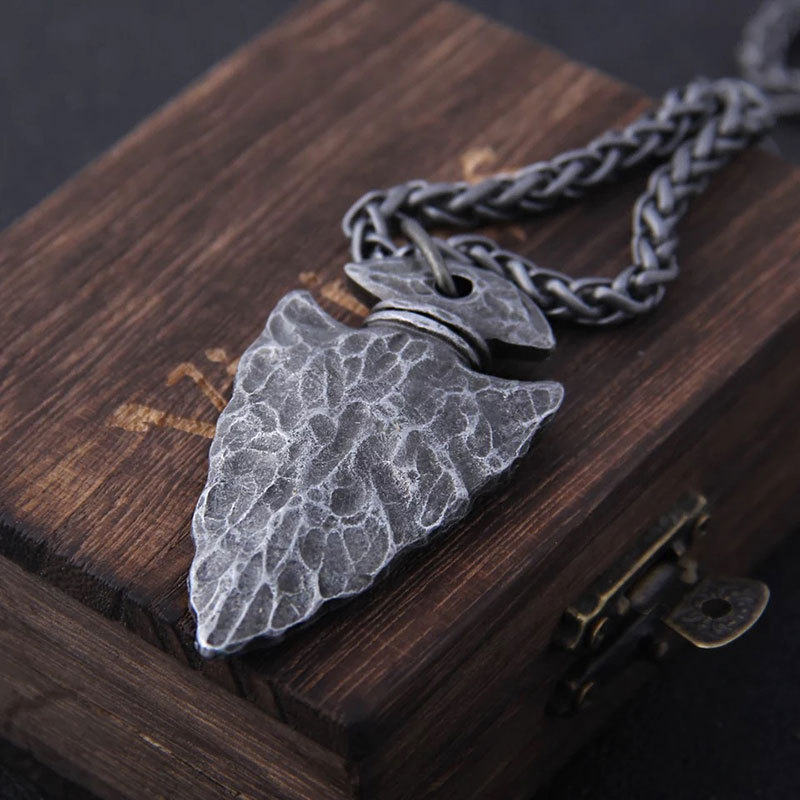 Alloy Triangle Rune Compass Compass Necklace