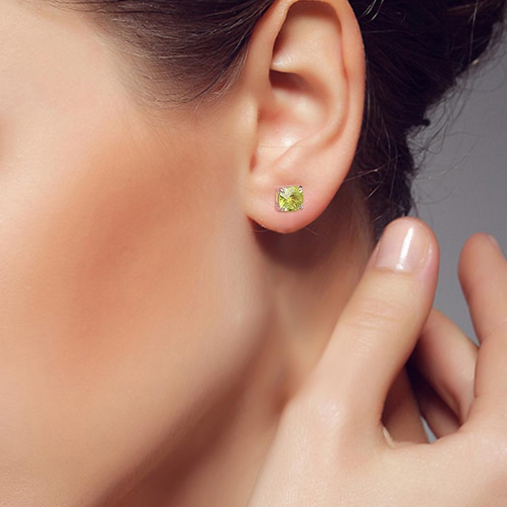 Olivine simple platinum Bracelet