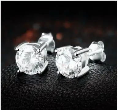 S925 Sterling Silver Four-claw Zircon Earrings