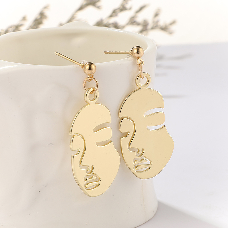 Round Bead Hollow Face Earrings