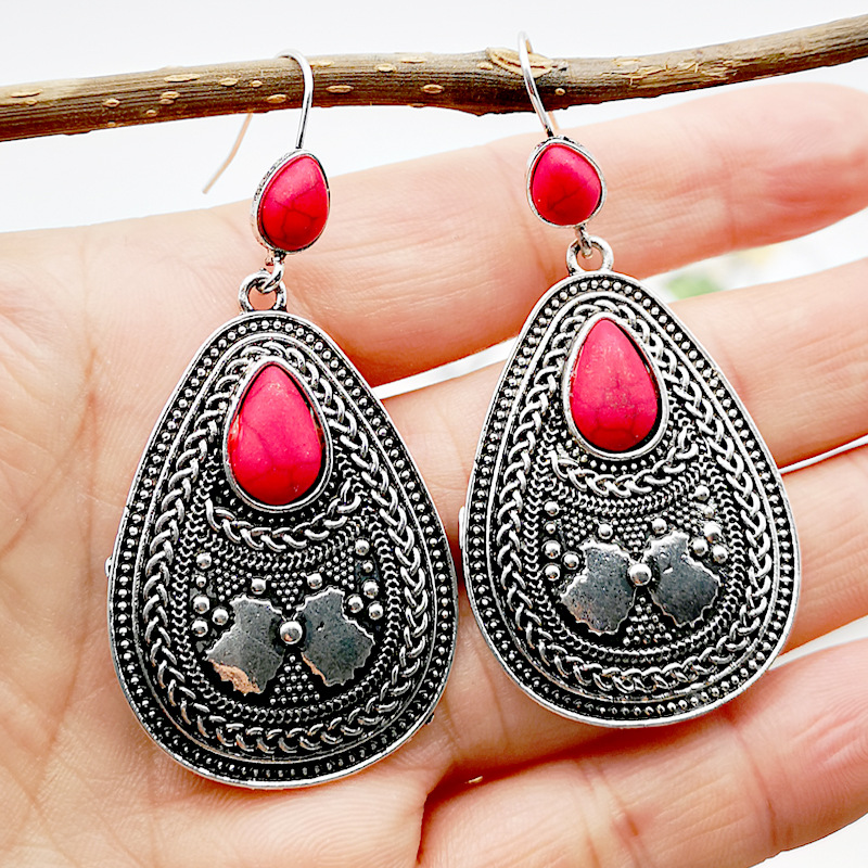 Ethnic style red pine gem exaggerated earrings
