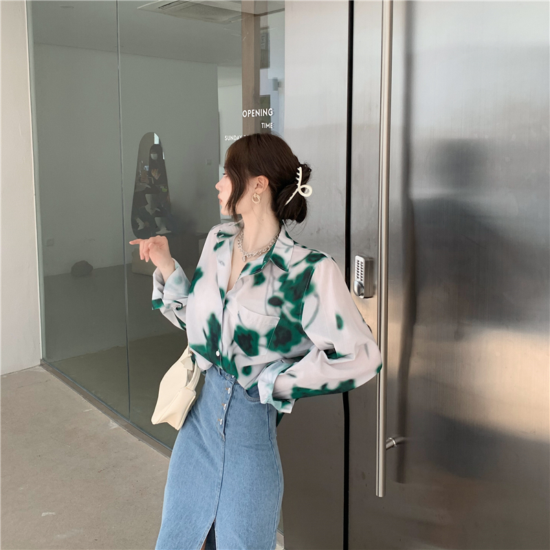 Korean women's mid-length tie-dye shirt