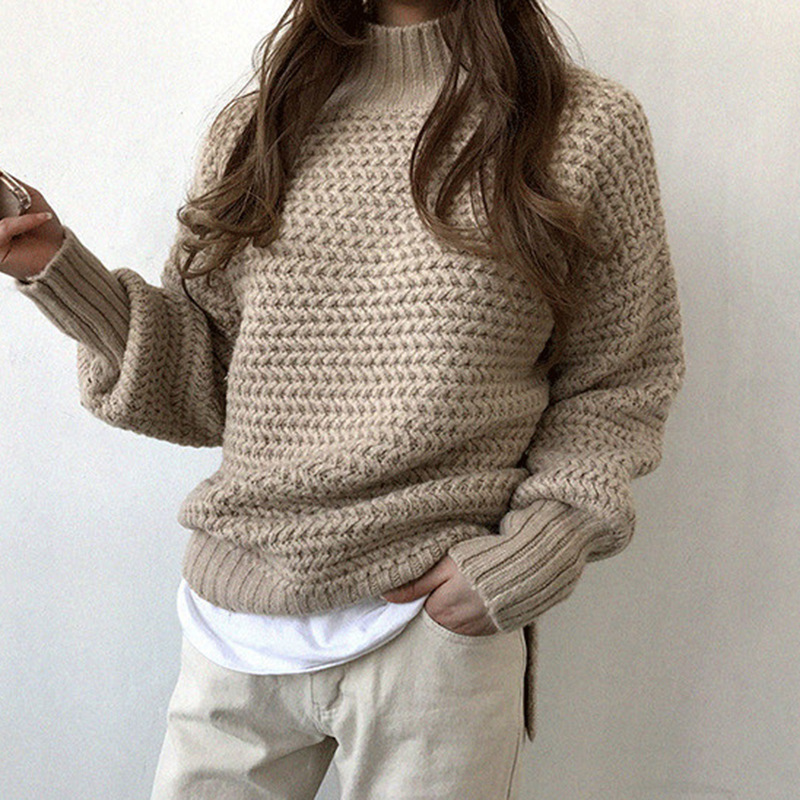 Coarse woollen knitted sweater