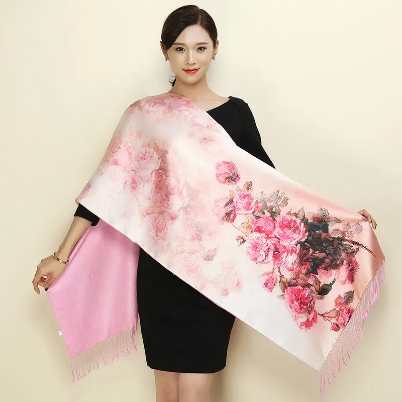 With a cheongsam shawl - Splashing