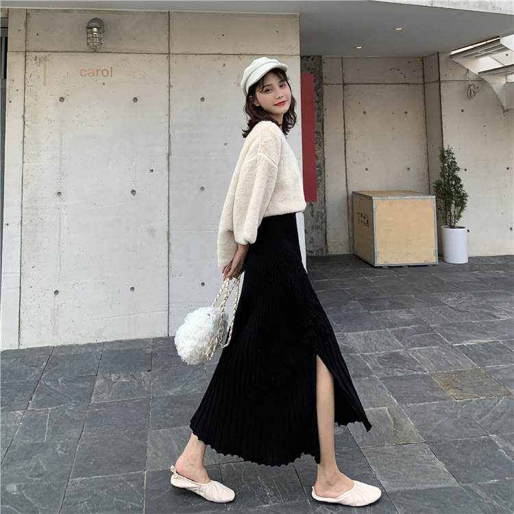 High waist pleated knit midi skirt