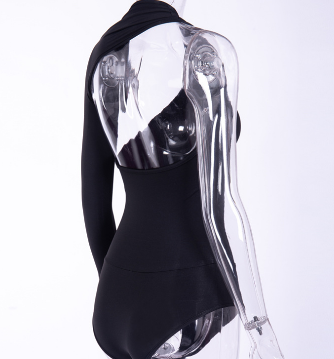 Sexy one-shoulder tight bodysuit milk silk bottoming shirt