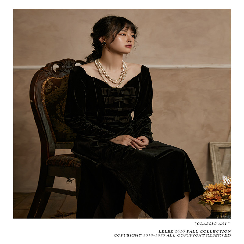 Black Velvet Retro Vintage Dress With Slits