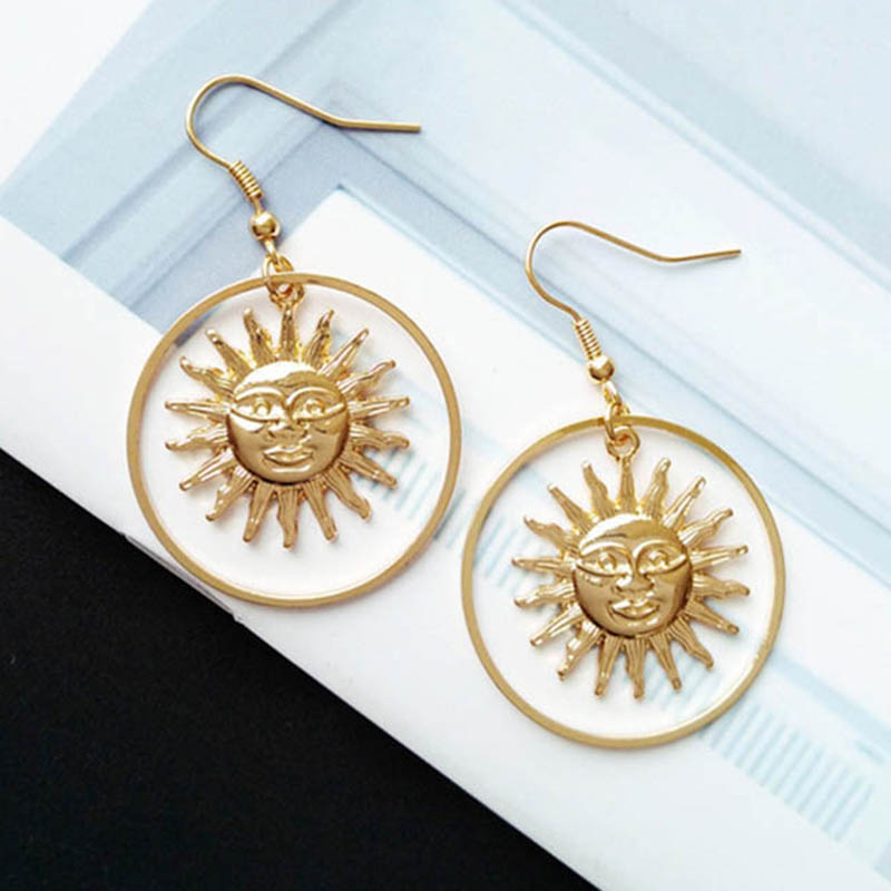 Simple basic sun student pop earrings