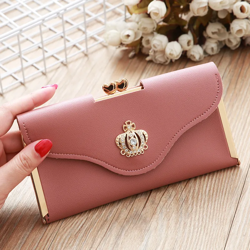 Purse with diamond - encrusted buckle - Red