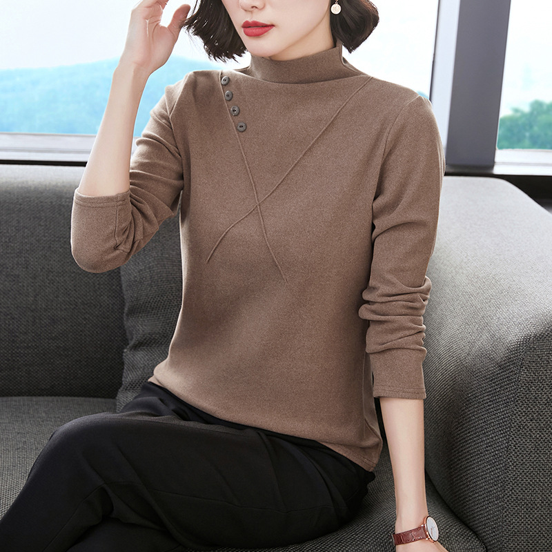 Middle-aged mother half high neck bottoming shirt