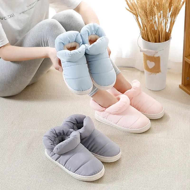 Warm and antiskid down and down slippers