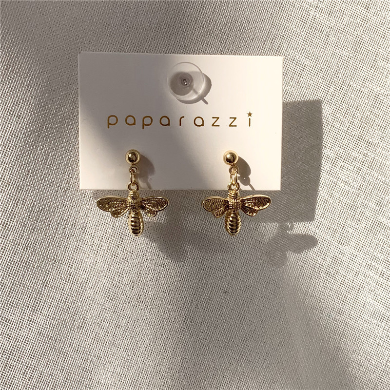 Korean Temperament Simple and Cute Bee Earrings Women