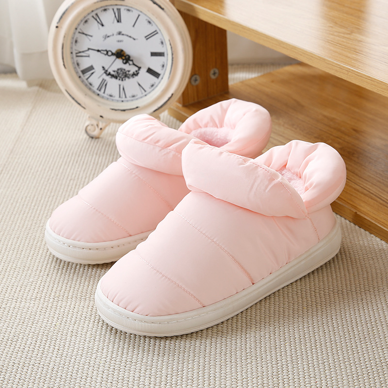 Warm and antiskid down and down slippers
