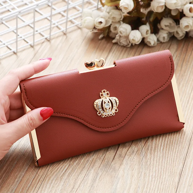 Purse with diamond - encrusted buckle - Yellow