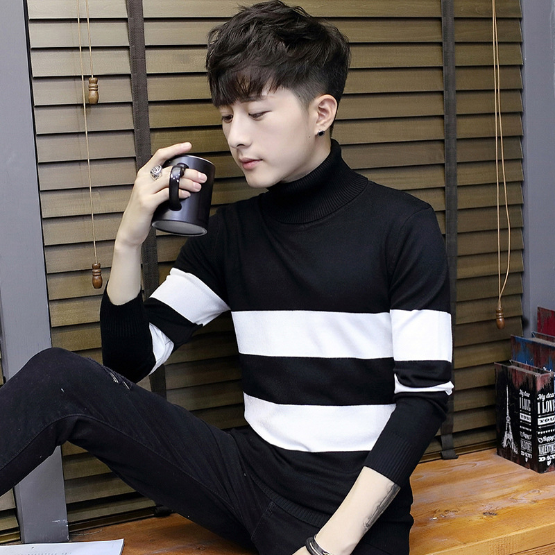 Teenagers plus velvet padded turtleneck sweater in Black