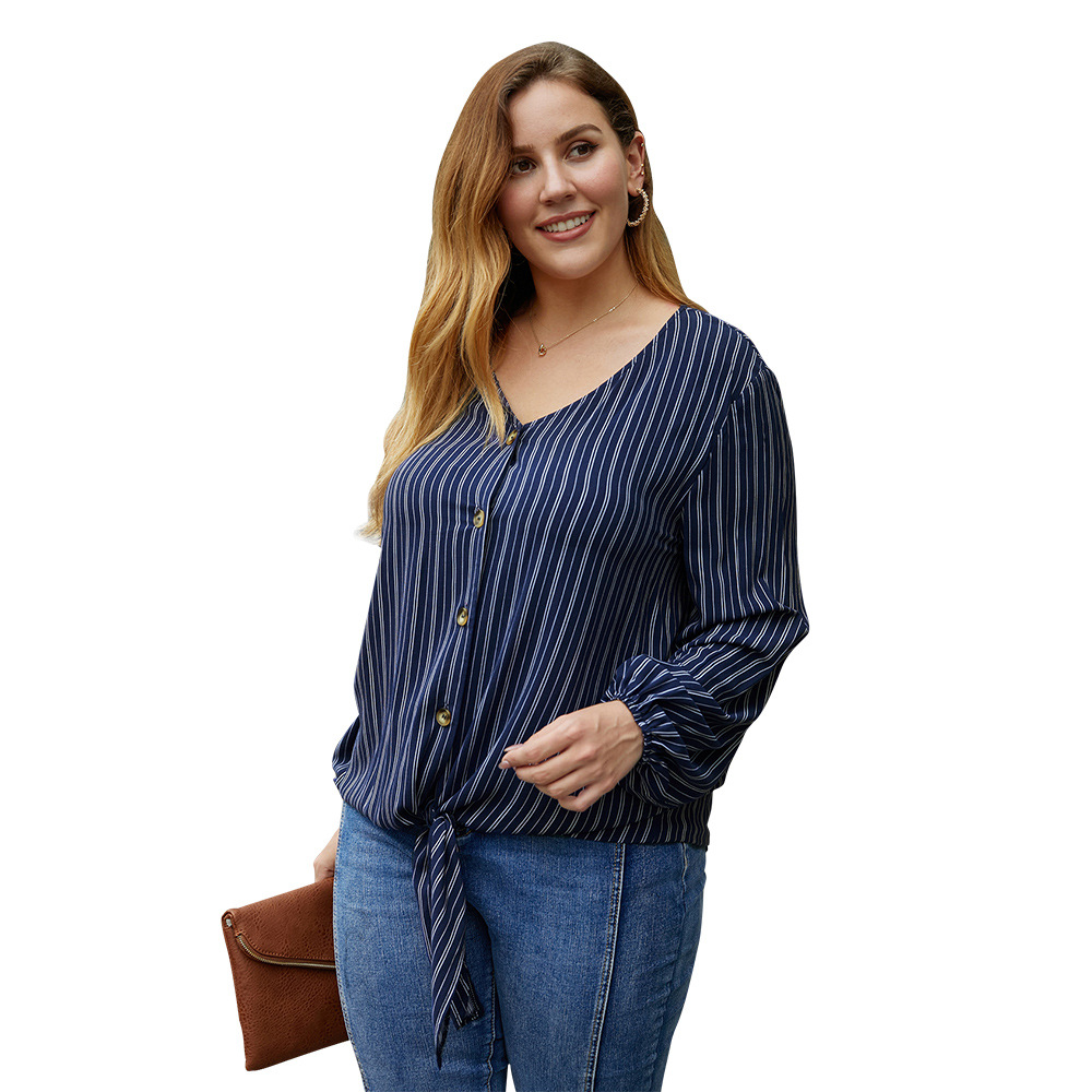 Autumn and winter wish striped v-neck T-shirt