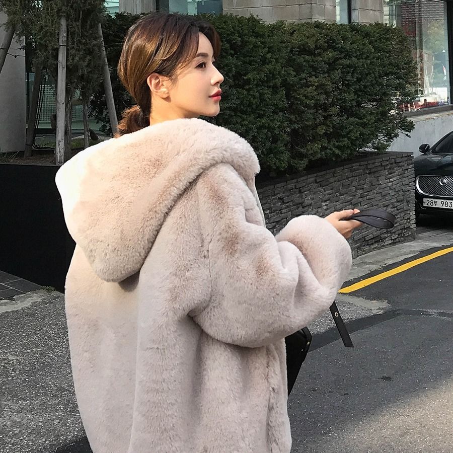 Loose padded faux rabbit fur coat