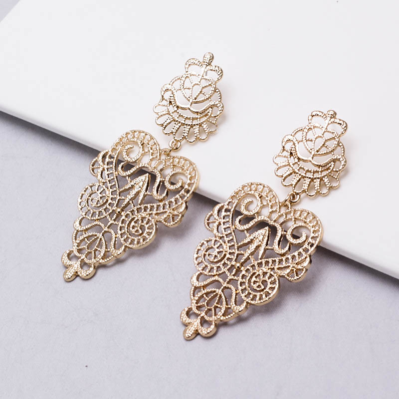 Retro hollow earrings and studs