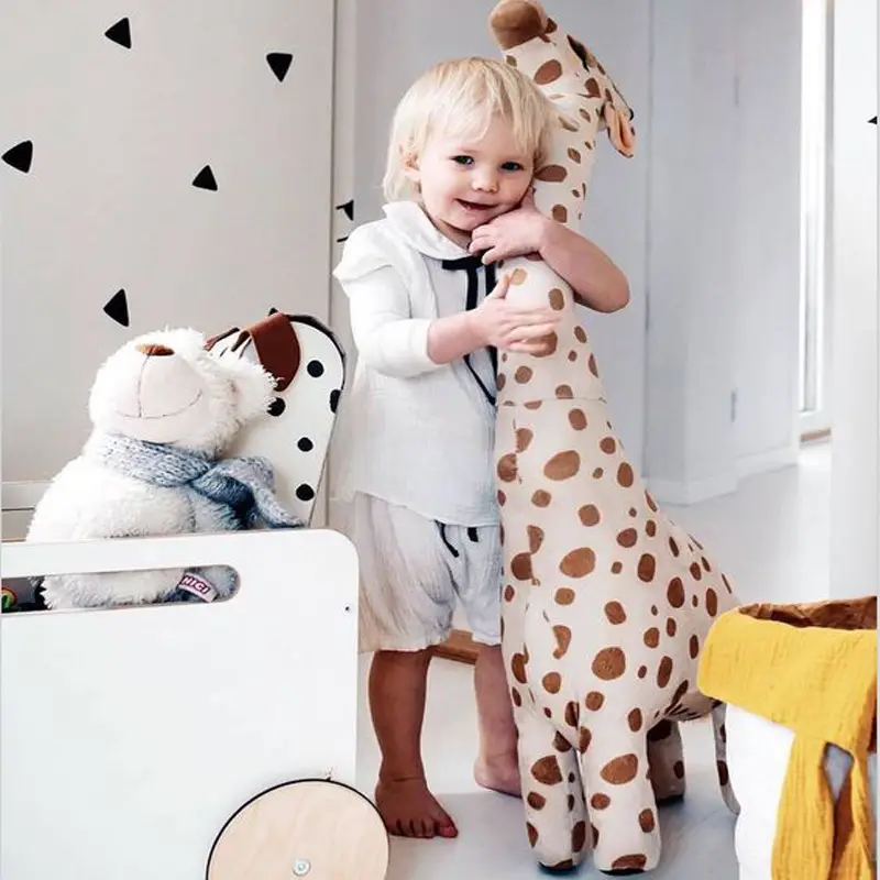 Giraffe doll plush toy
