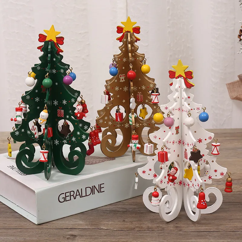 Christmas tree scene decoration – image 3