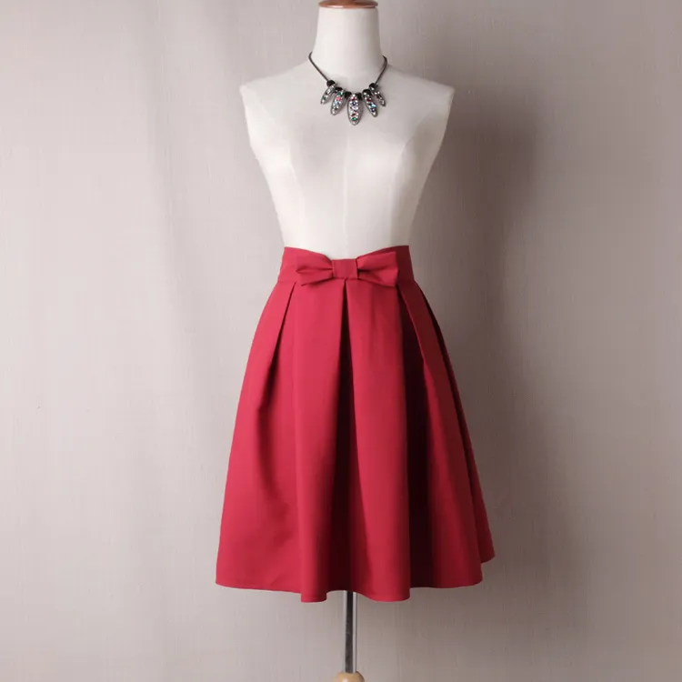 New solid color skirt - Red