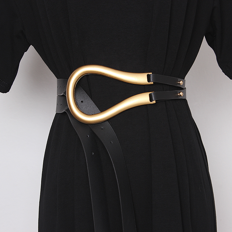 Metal curved large horseshoe buckle belt