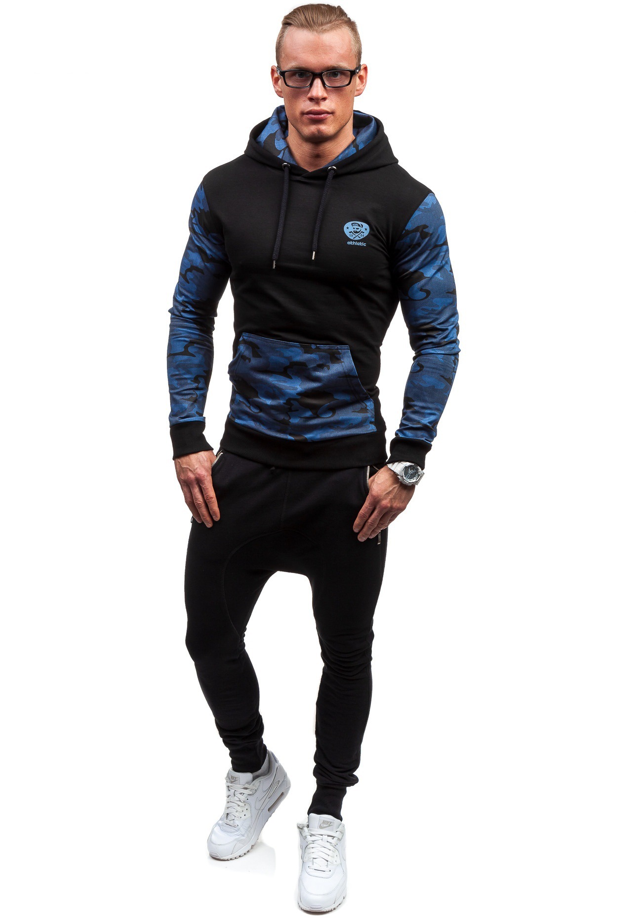 Camouflage stitching sweater hooded