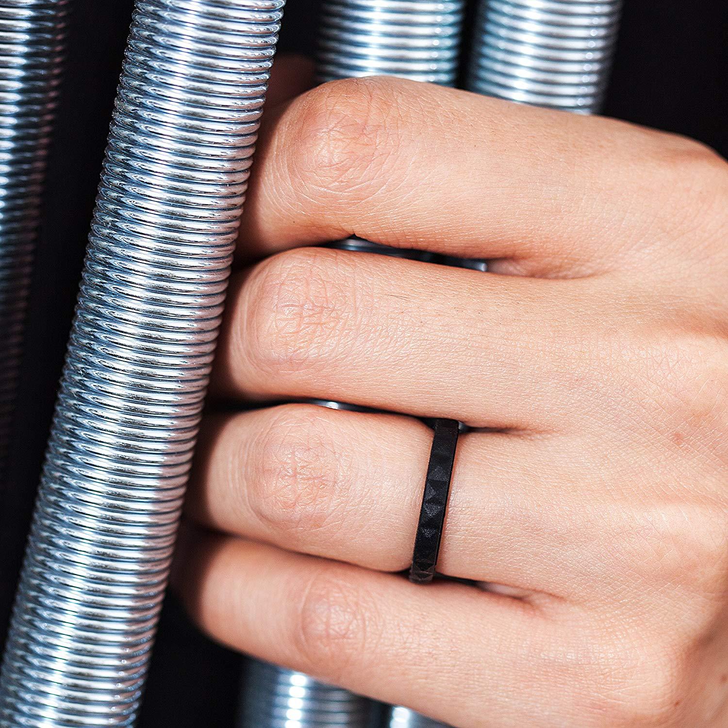 Diamond pattern silicone ring