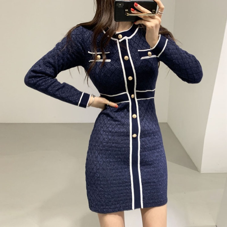 Slim and foreign style knitted dress