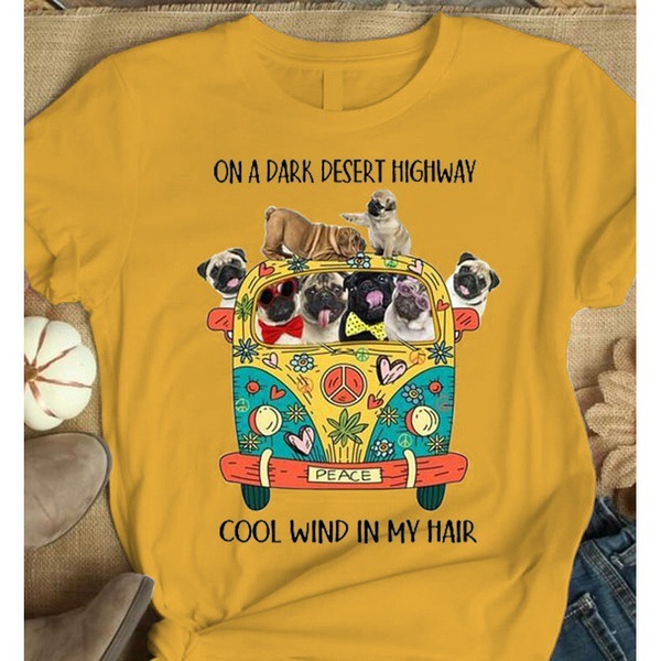 Pug, car, bus, printed short-sleeved t-shirt