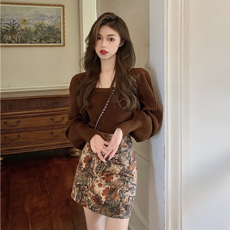 Slim-fit Lantern Sleeve Knit Sweater Oil Painting Skirt