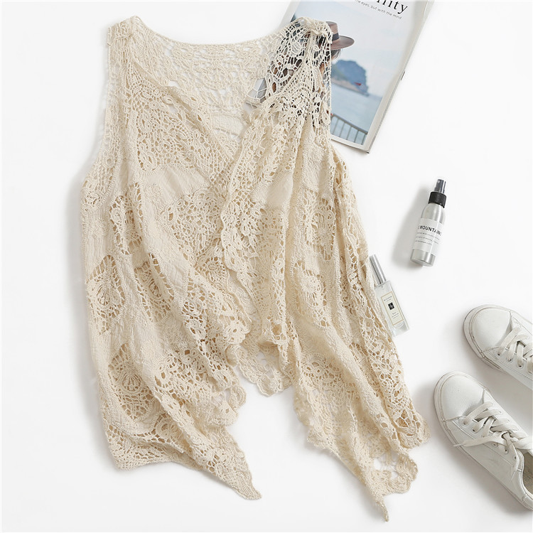 Sleeveless lace cardigan
