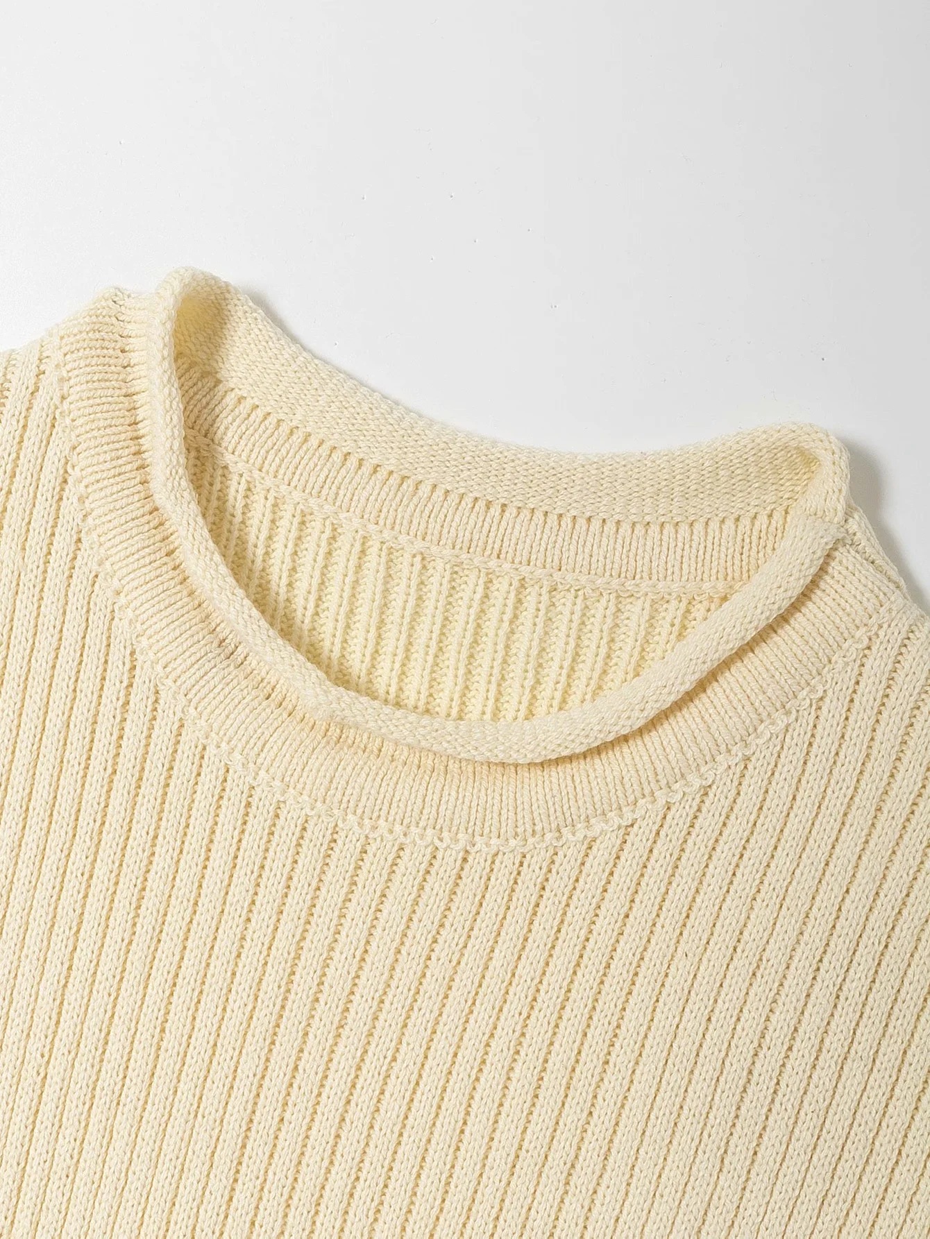 Knitwear top vest woman