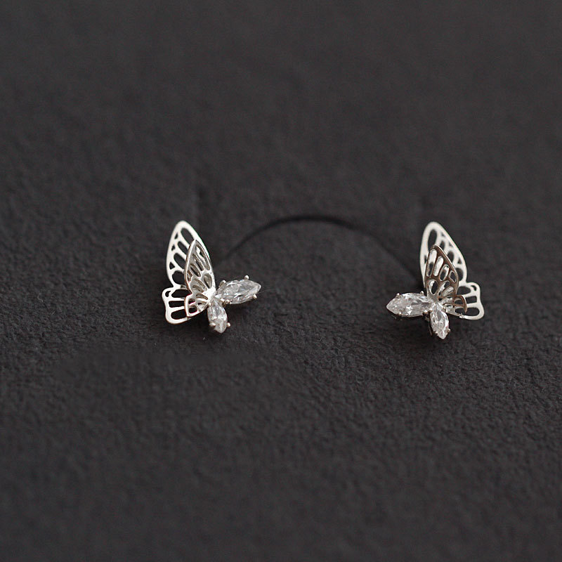 Three-dimensional Zircon Butterfly Elegant And Delicate Mini Earrings