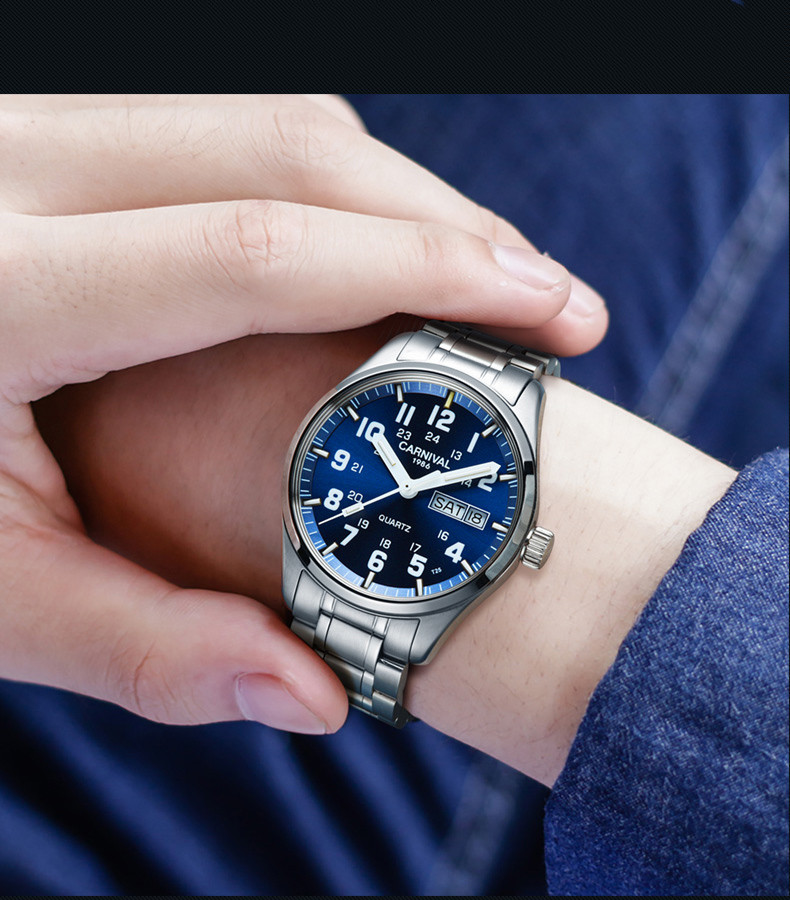 Luminous quartz watch