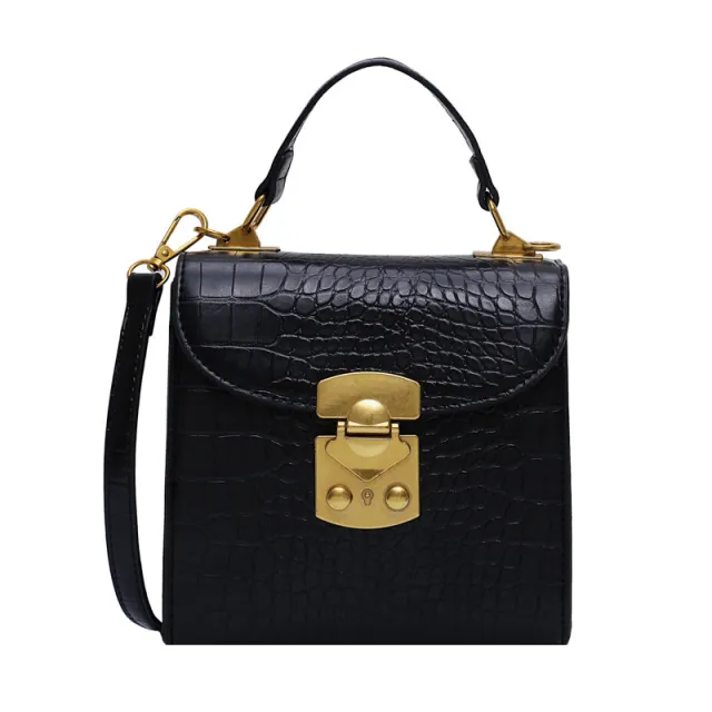 Pattern small square bag Black - Shop at LoveMi
