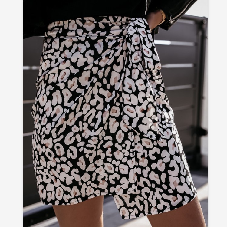 High Waist Irregular Stitching Leopard Print Skirt