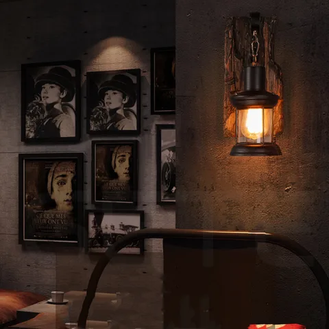 Distressed Retro Wall Lamp
