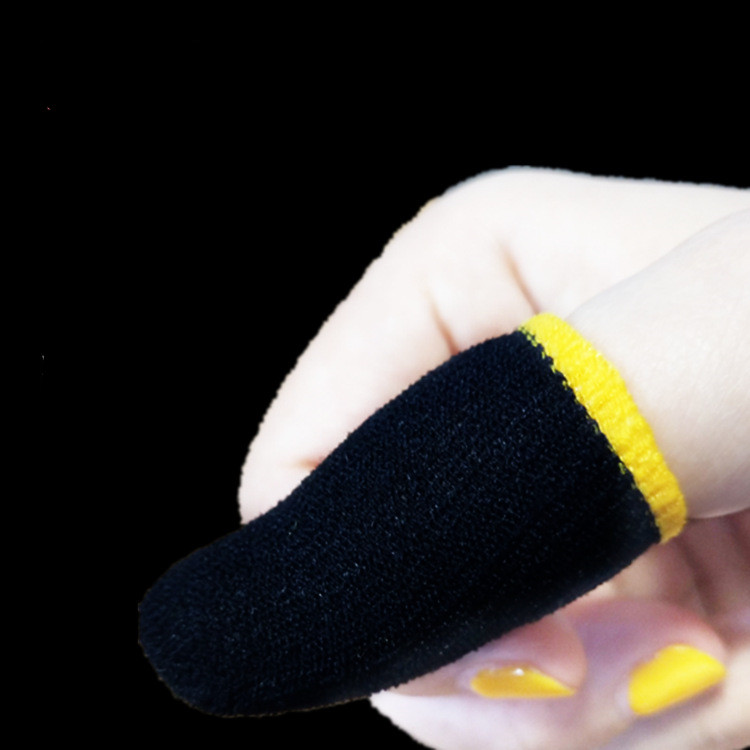 Black Yellow Edge Carbon Fiber Hand Gaming Finger Cots