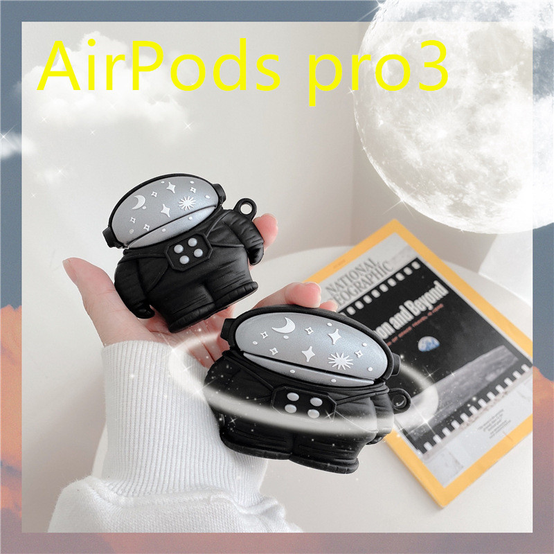 Black AirPods pro3