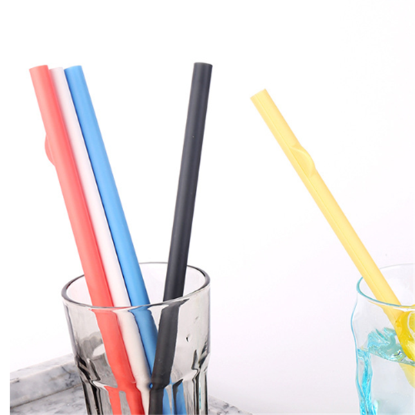 Detachable straw