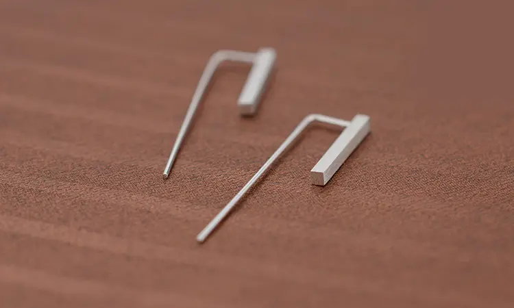 Simple earrings