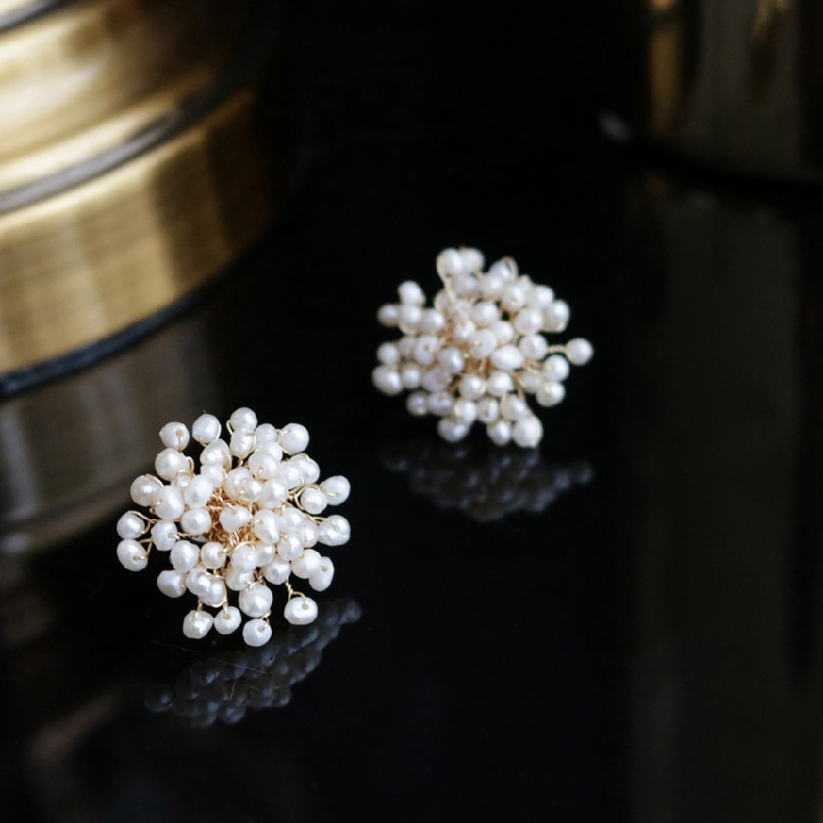 Female Fashion Temperament Earrings, Natural Freshwater Pearl Snowflake Earrings